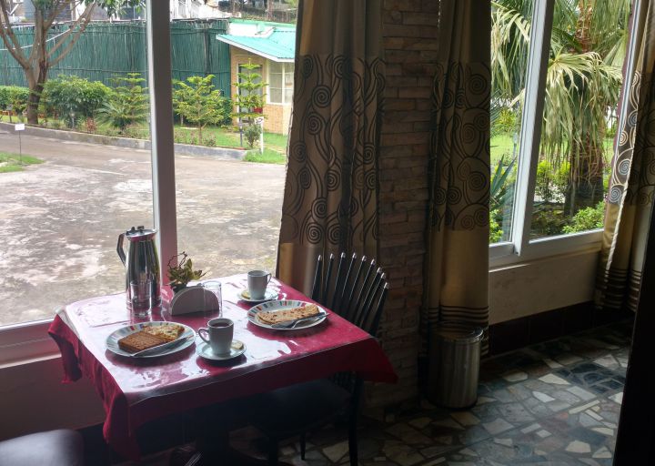 Eldorado Guest House Shillong Side Image 1