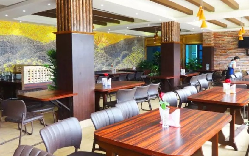 Hotel Blue Mount Nx1 & Restaurant Shillong Side Image 1