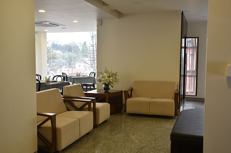 Ladybird Hotel Shillong Side Image 2